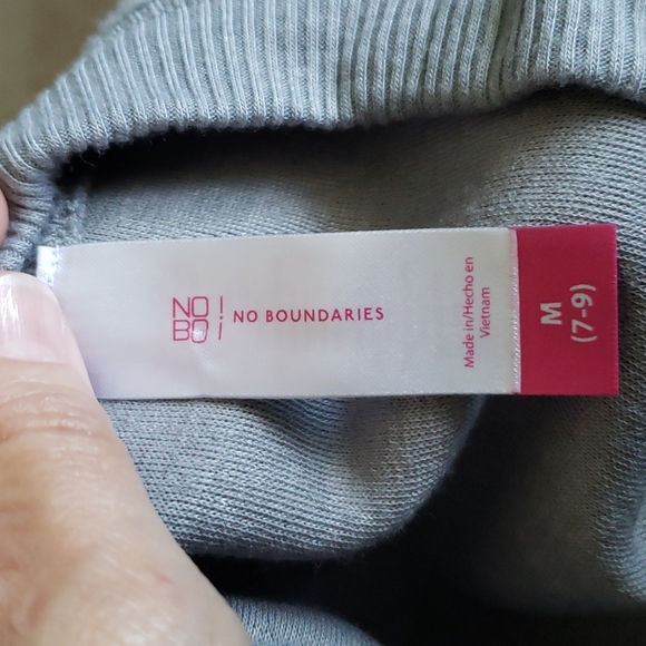 NO Boundaries NOPE Sweatshirt - Picture 6 of 7